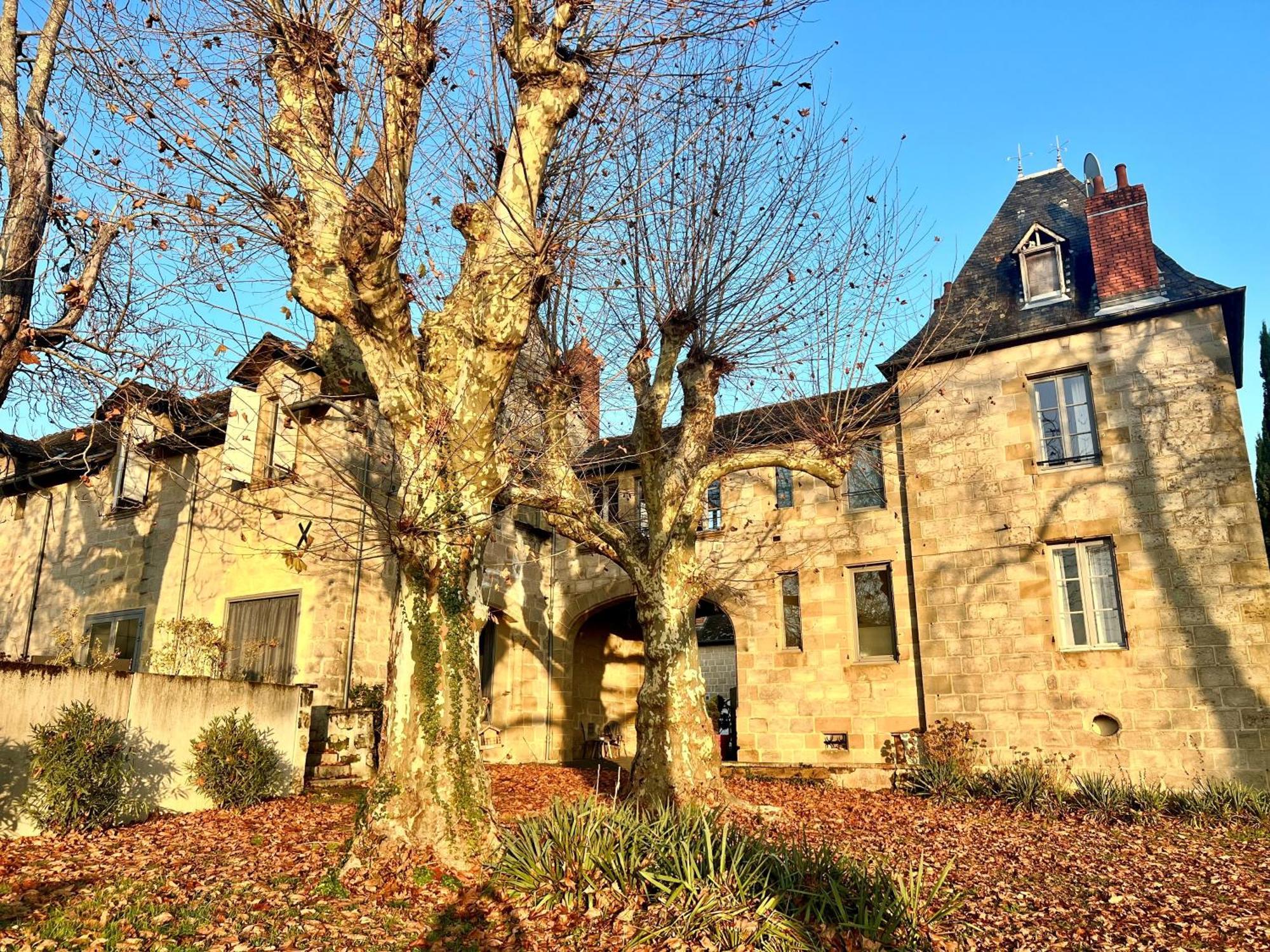 Hotel Chateau De Lacan Brive-la-Gaillarde Exteriör bild